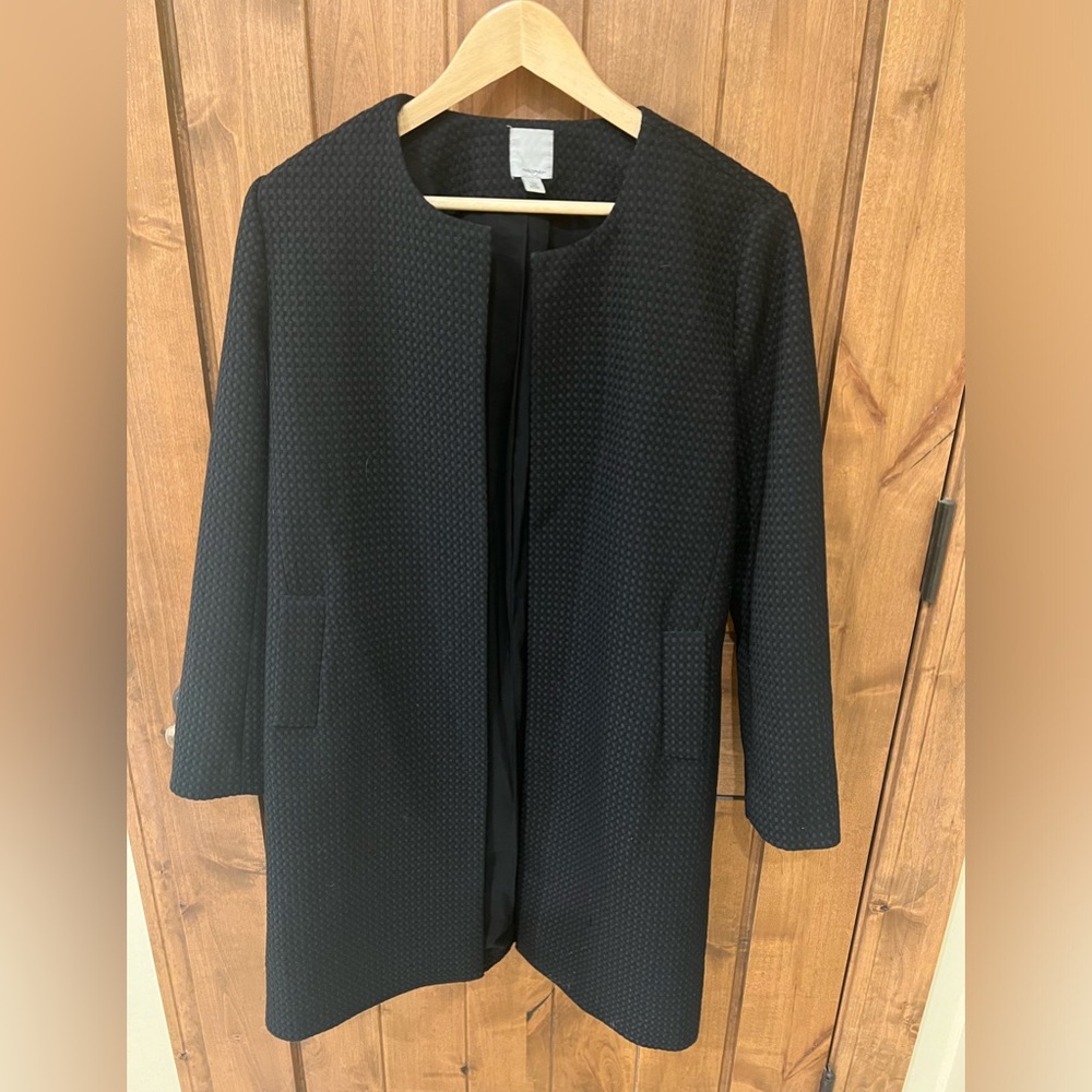 Halogen long jacket. Black with waffle print.